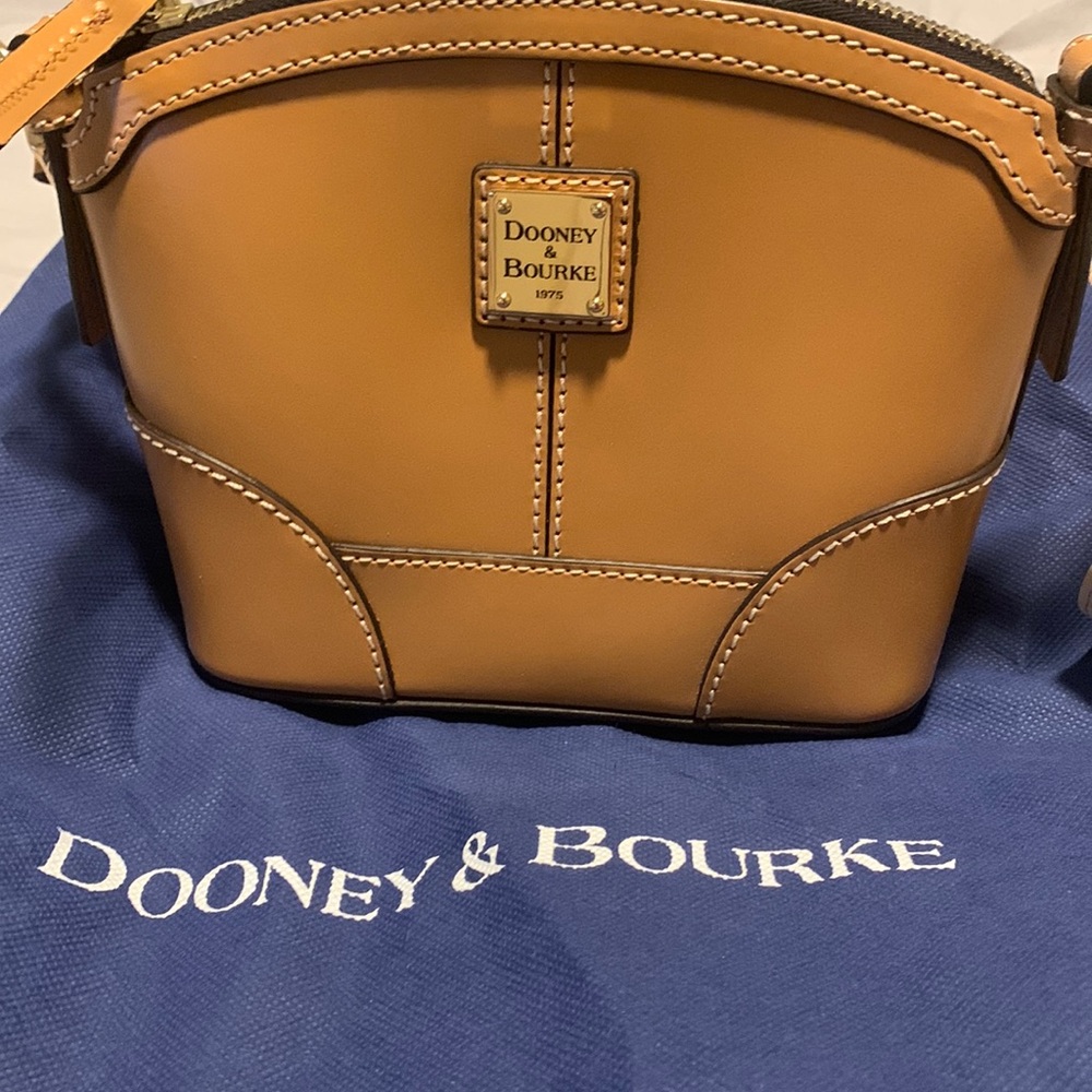 Dooney & Bourke mini doomed crossbody